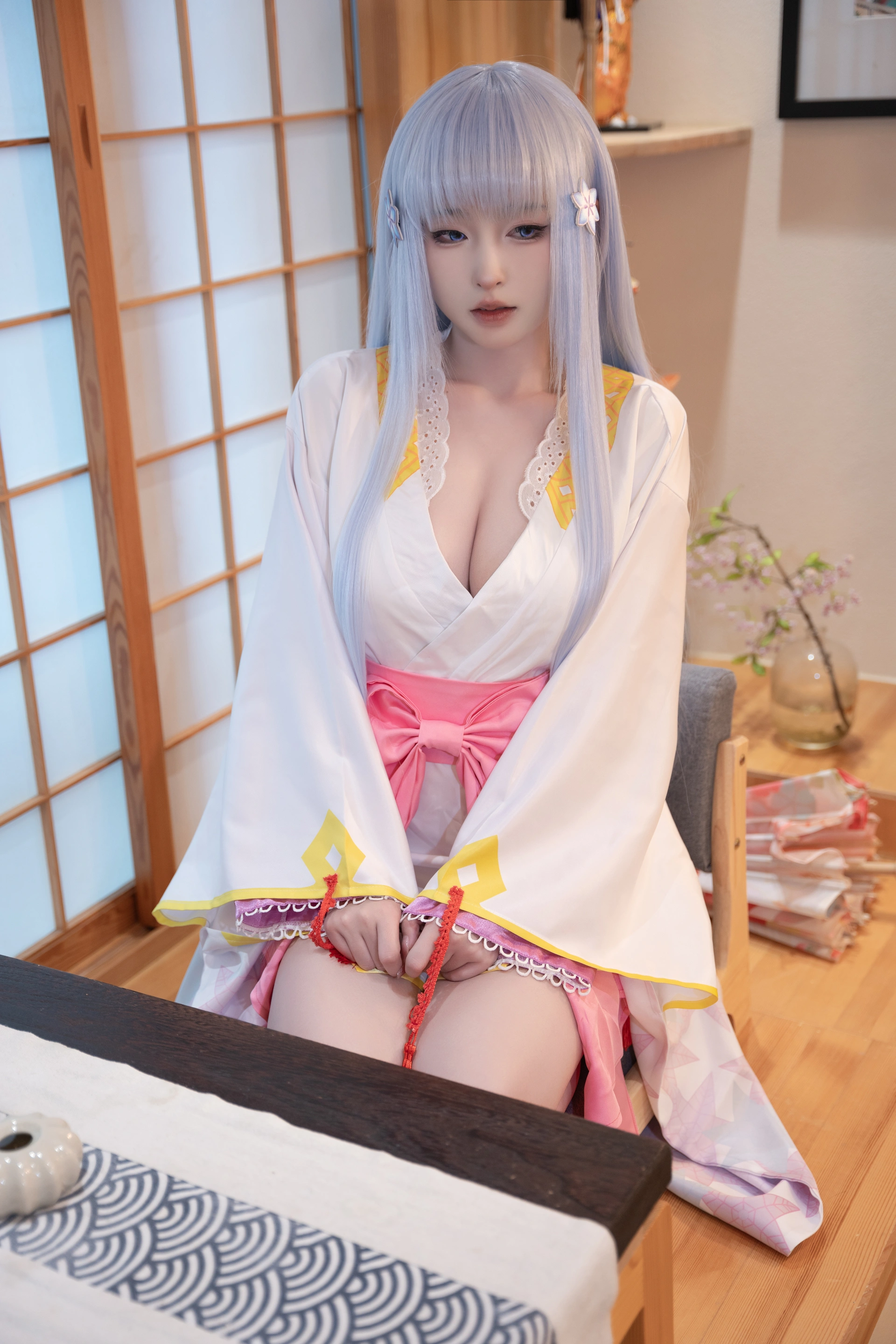 清水由乃 – NO.051 雪女 2